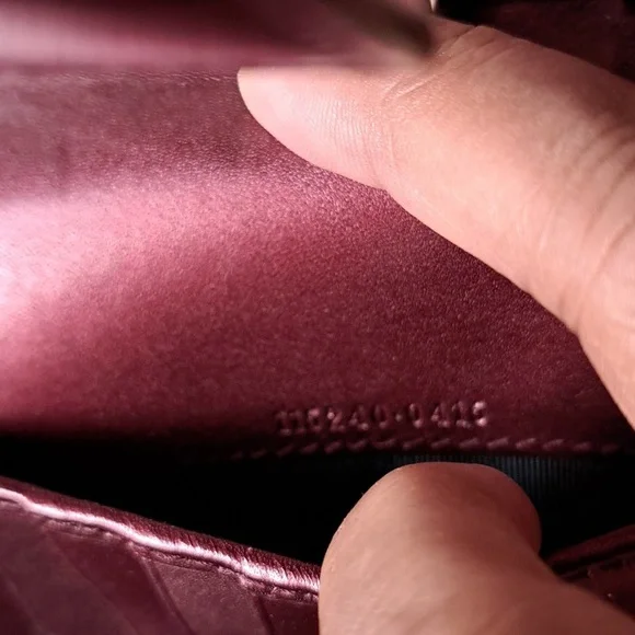 Gucci Guccissima Patent Leather Agenda Like New - Picture 8 of 13